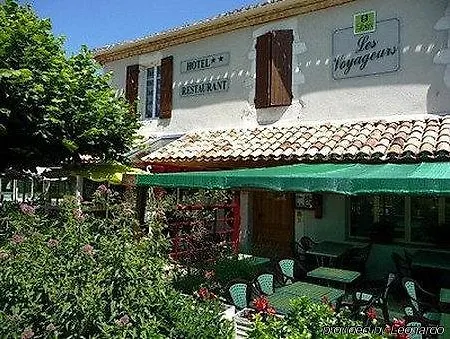 Hotel Logis - Et Restaurant Les Voyageurs 2*