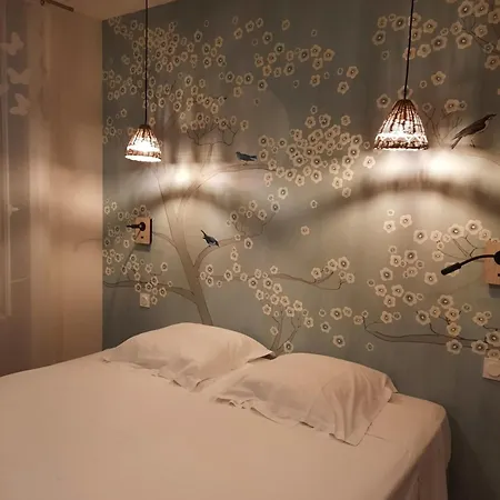 Logis - Et Restaurant Les Voyageurs Tournon-dʼAgenais