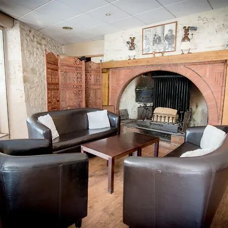 Logis - Et Restaurant Les Voyageurs 2* Tournon-dʼAgenais