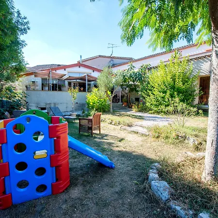 Logis - Et Restaurant Les Voyageurs Hotel