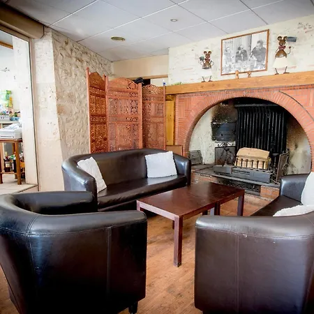 Hotel Logis - Et Restaurant Les Voyageurs Tournon-d'Agenais