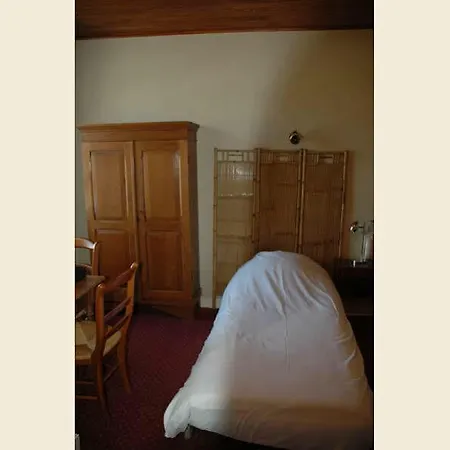 Logis - Et Restaurant Les Voyageurs